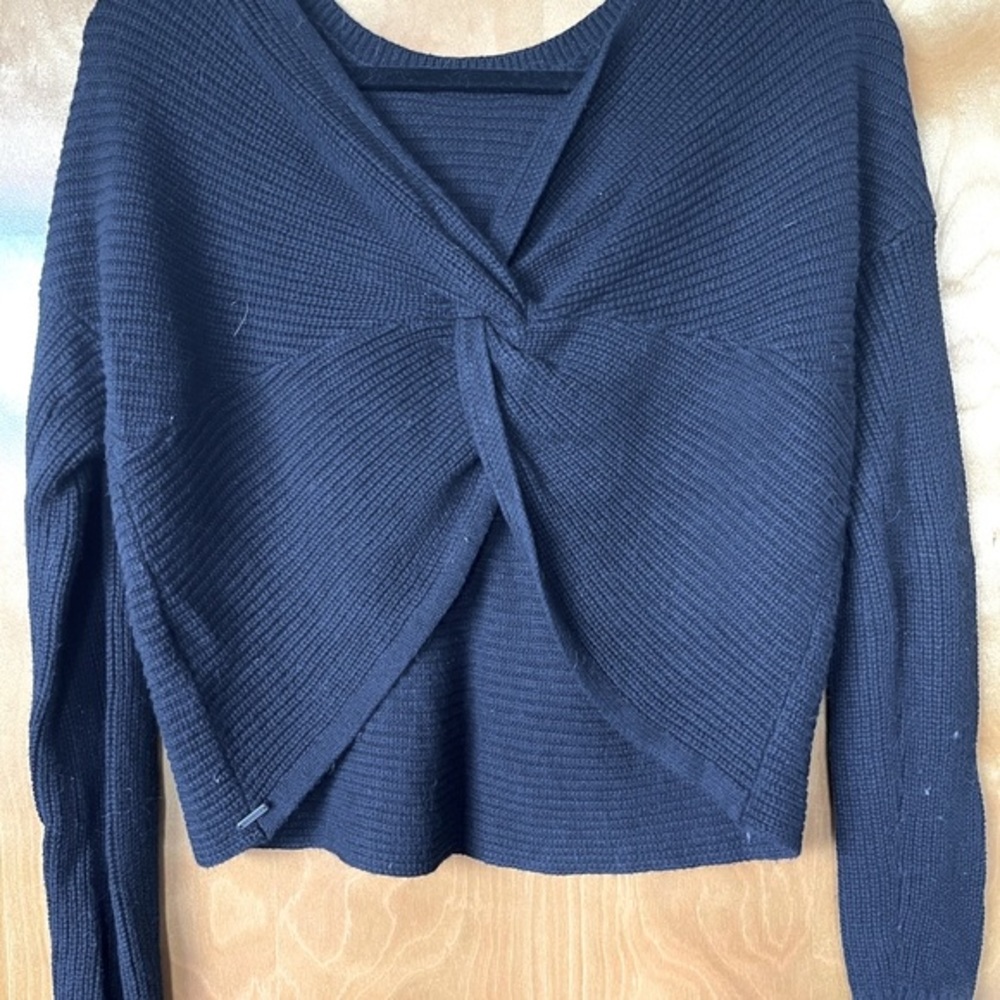 Hollister reversible twist front/back sweater
